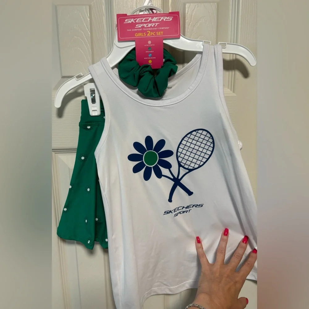 NWT Skechers Sport Girls Tennis Skirt, Tank and Scrunchie